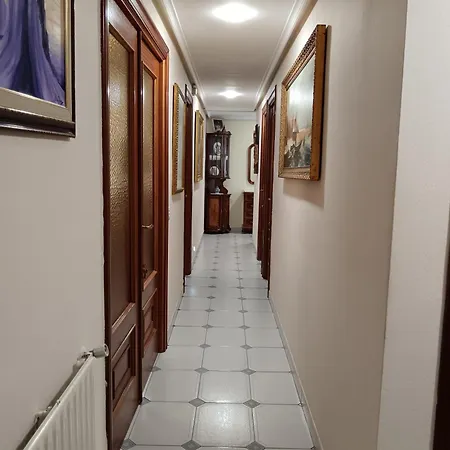 Kwatera prywatna Hospedajes Oviedo