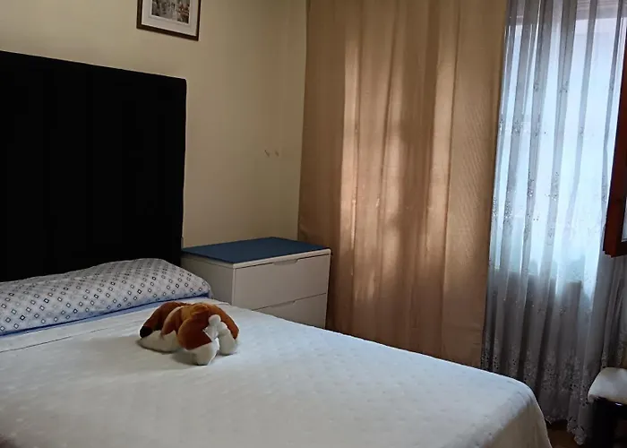 Hospedajes Oviedo منزل للإقامة